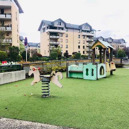 Beautiful Apartment Near Geneva แซ็ง-ฌูเลียง-อ็อง-เฌอเนอวัว ภายนอก รูปภาพ
